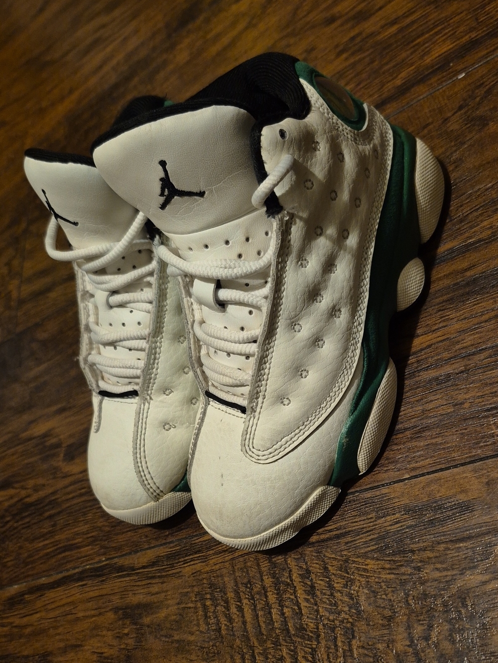 Jordan 13 Kids White and Green Retro Basketball Sneakers